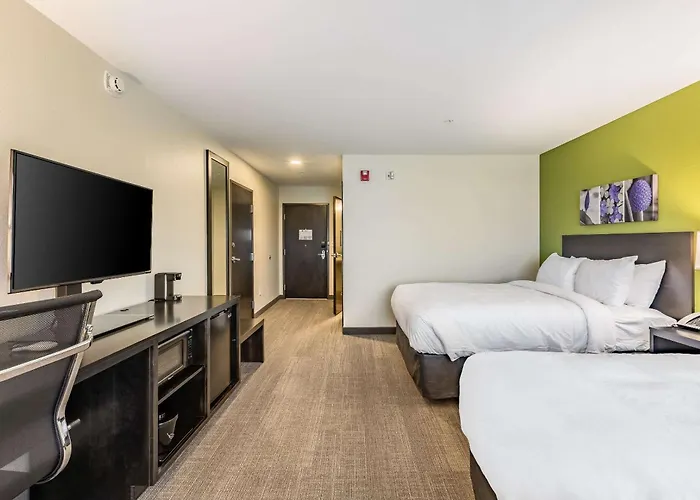 Sleep Inn & Suites Mt Hope Near Auction & Event Center