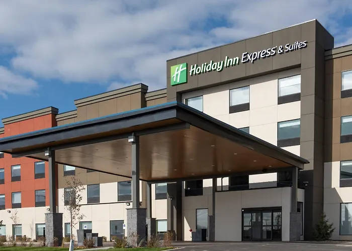 Holiday Inn Express & Suites - By Ihg
