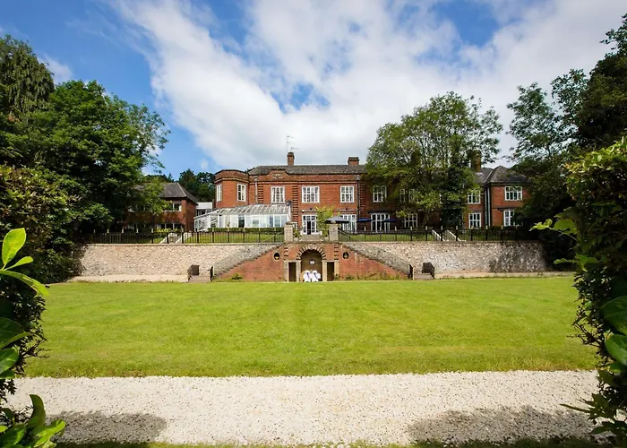 Southcrest Manor Hotel, Best Western Signature Collection