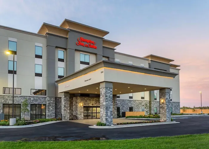 Hampton Inn And Suites