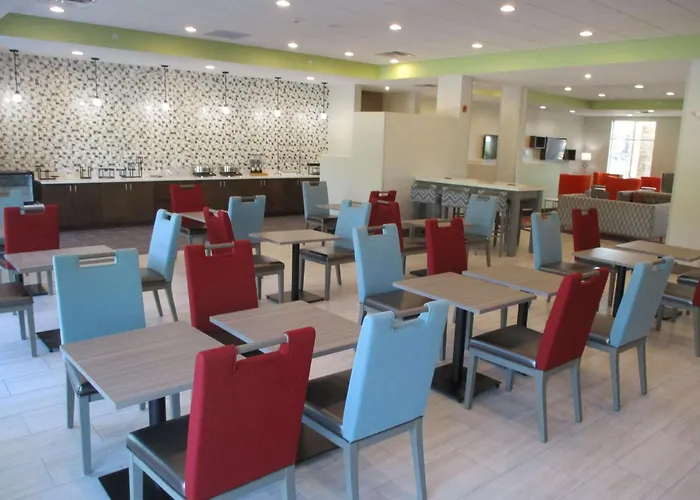 La Quinta Inn & Suites By Wyndham Jackson-Cape Girardeau