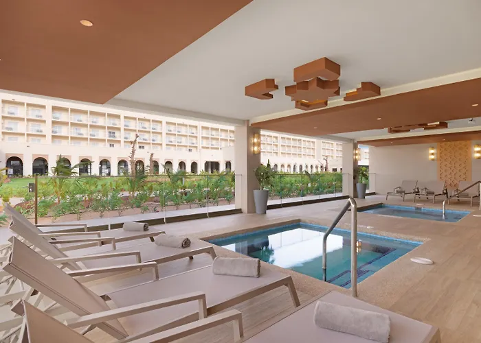 Hotel Riu Baobab