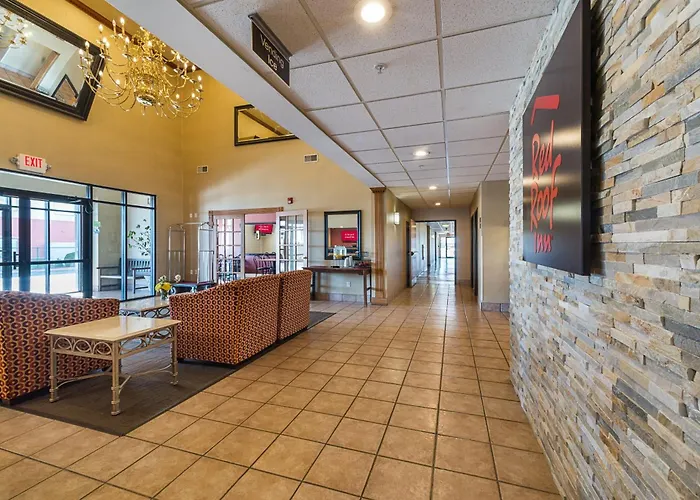 Red Roof Inn St Louis - Troy, Il