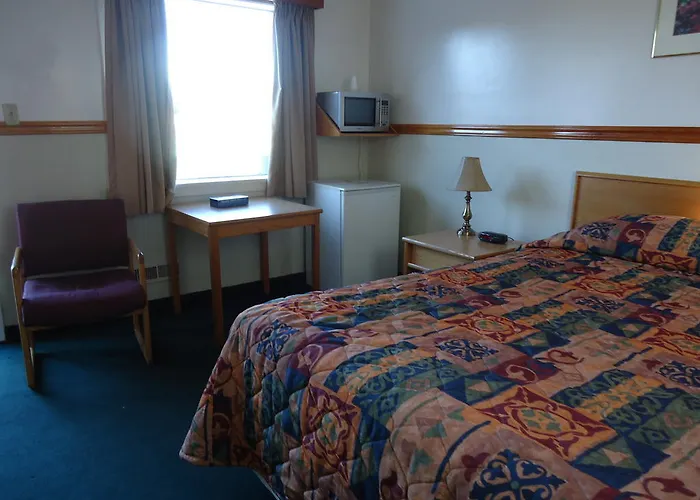 Kingsway Inn