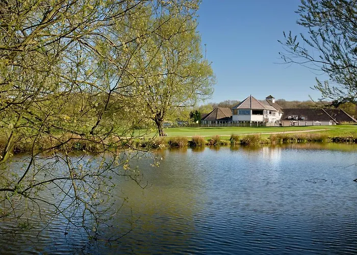Sandford Springs Hotel And Golf Club