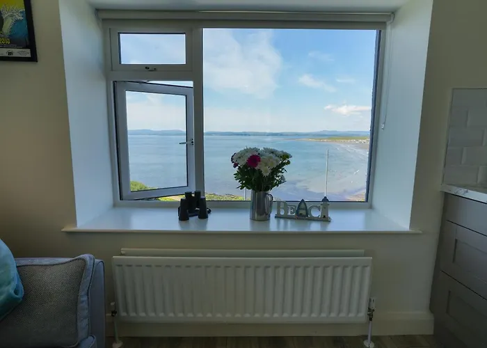 The Gaslight Inn Self Catering Holiday Apartments Rossnowlagh Donegal