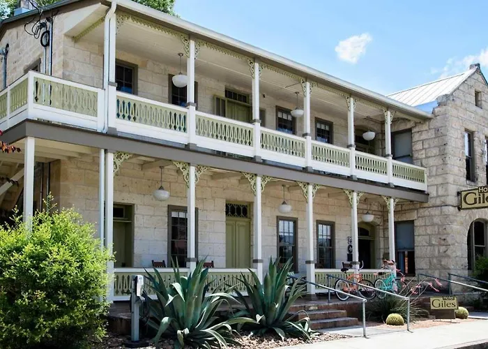 Hotel Giles