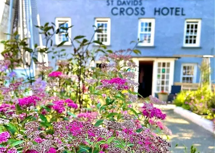 St. Davids Cross Hotel