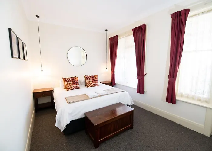 Bentley'S Hotel