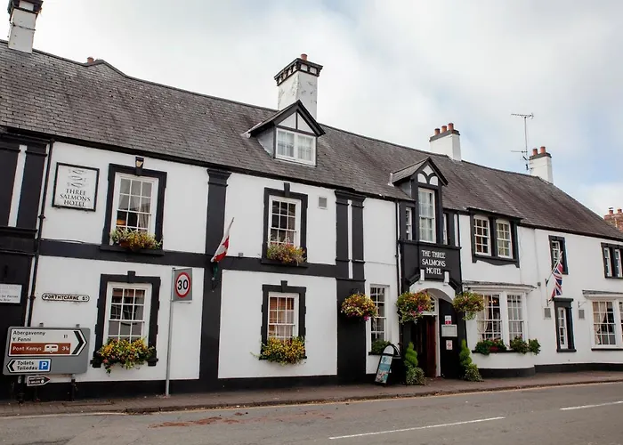 Three Salmons Hotel
