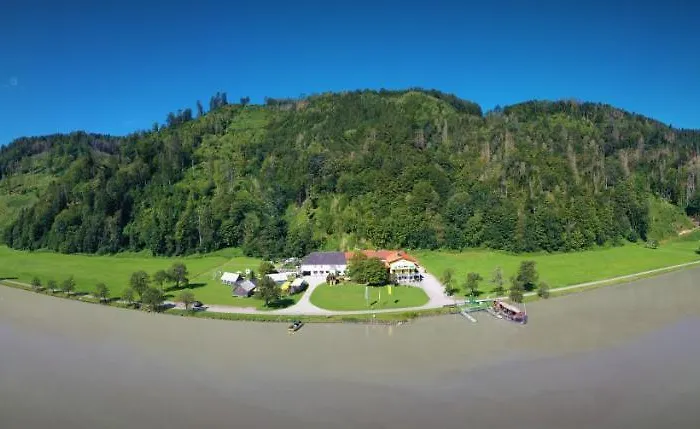 Gasthof in der Exlau Neuhaus 