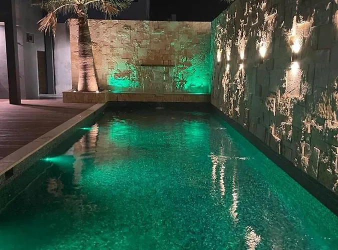 Rivi Grand Hotel