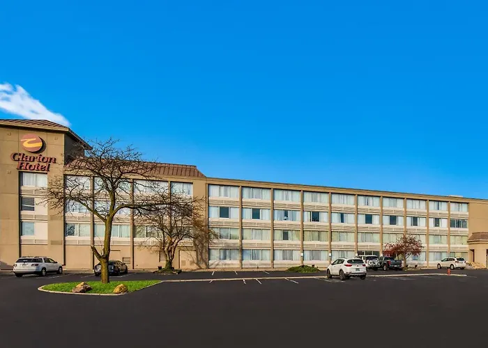 Clarion Hotel & Convention Center Joliet
