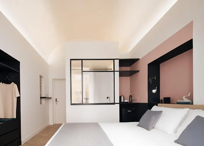 Mirabilis Relais