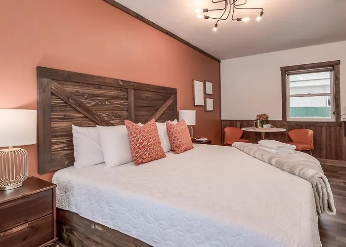 Boutique Hotel King, Queen & Kitchen Suites Easy Drive To Downtown