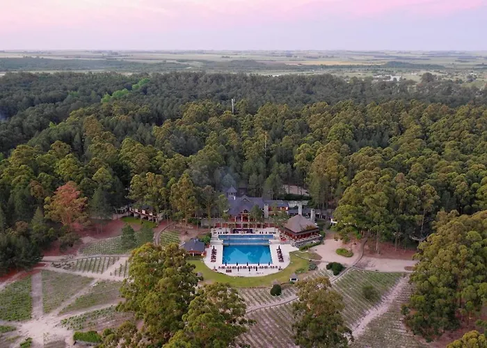 Carmelo Resort & Spa
