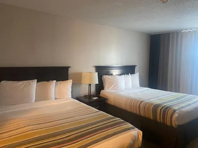 Country Inn & Suites By Radisson, Kansas City At Village West, Ks