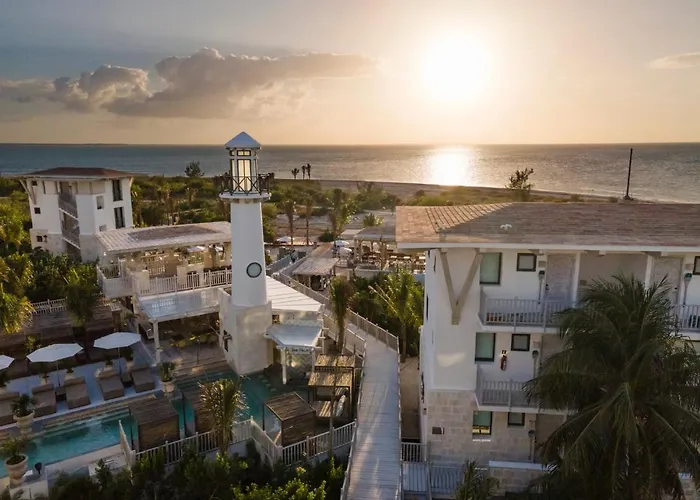 Delek Holbox (Adults Only)