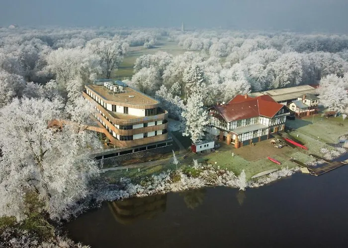 ELB Boardinghouse Restaurant