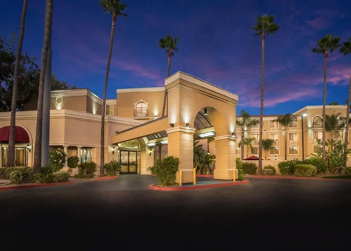 Best Western Escondido Hotel