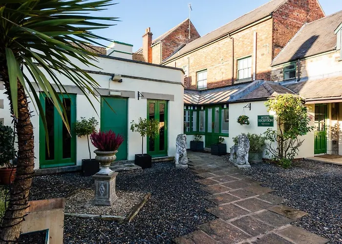 George Inn