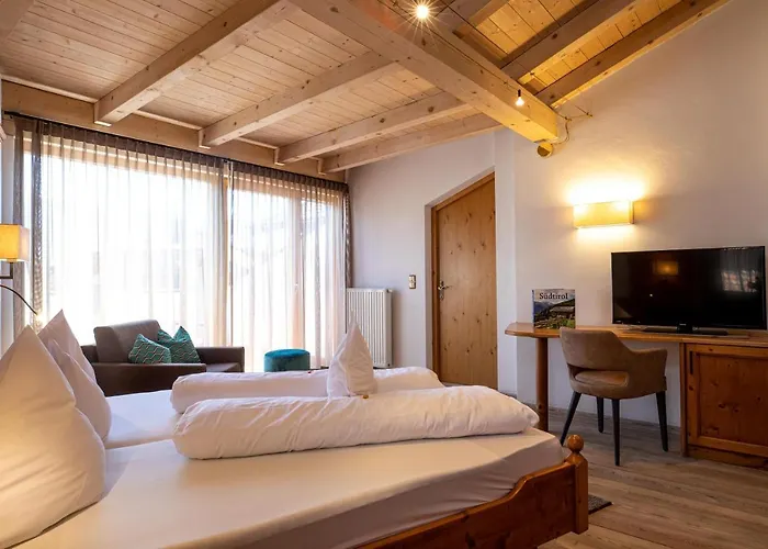Hotel Patriarch Tirolo