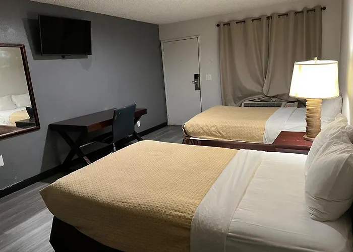 Goldstar Inn