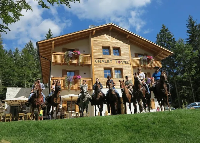 Chalet Tovel - Mountain Lake