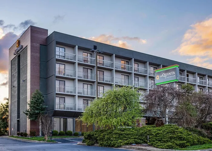 La Quinta By Wyndham Kingsport Tri Cities Airport