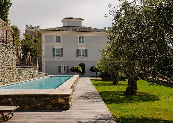 Boutique Hotel NOAE by Emerald Stay Oletta 