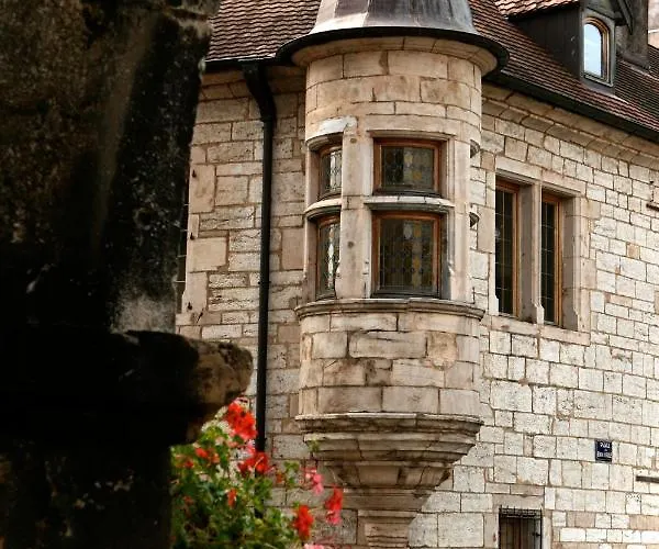 Maison La Tourelle