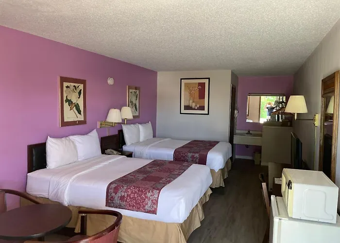 Budget Host Inn