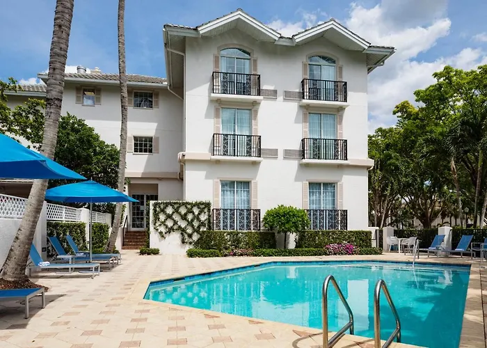 The Capri Inn Naples