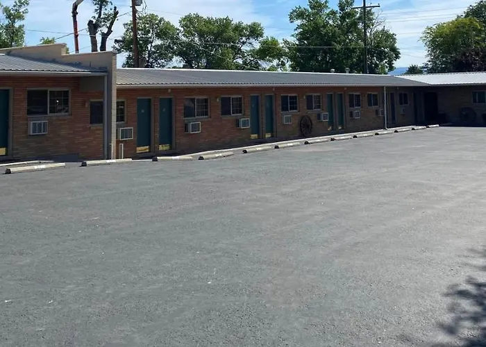 Horseshoe Bend Motel