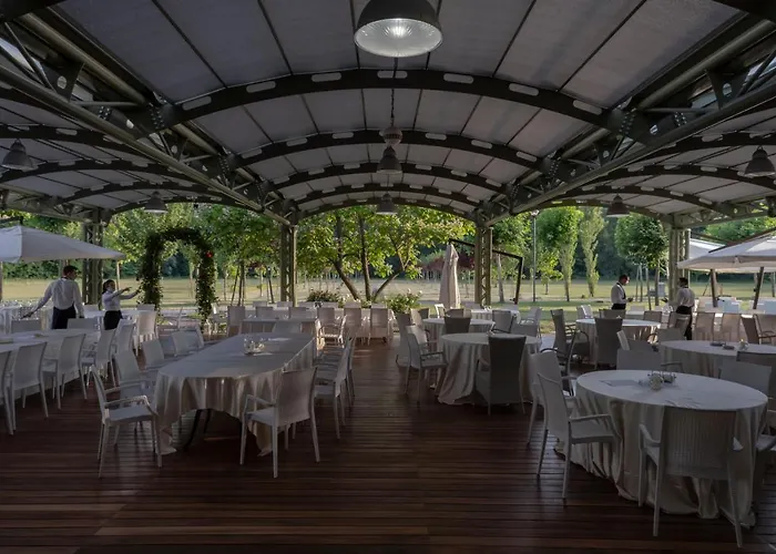 Hotel Magione Papale Relais LʼAquila