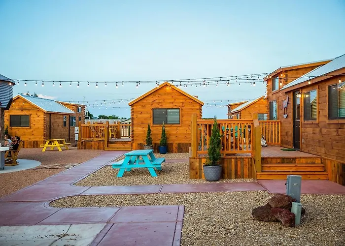 The Big Texan - Cabins And Wagons