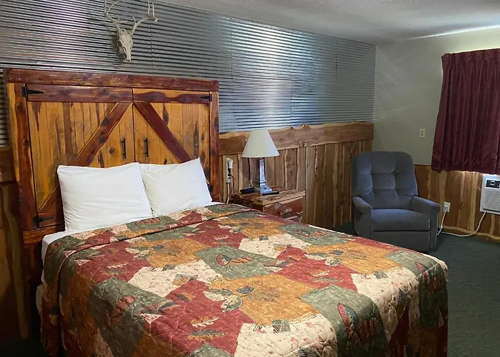 Celebrity Inn