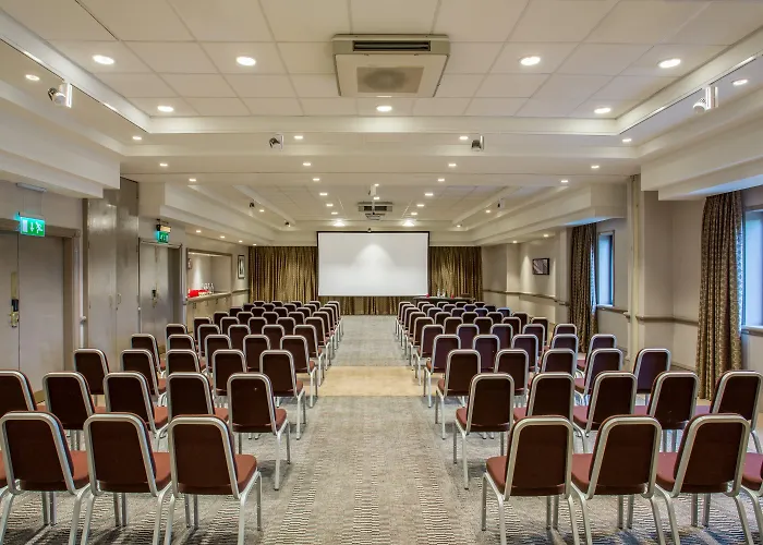 Crowne Plaza Leeds By Ihg