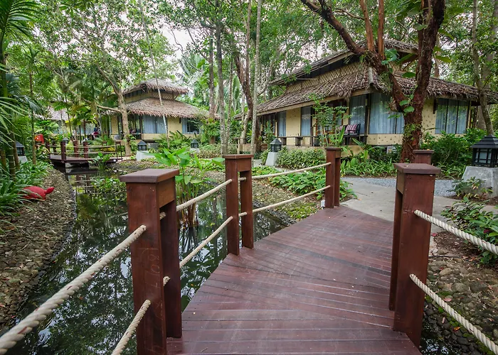 Centara Koh Chang Tropicana