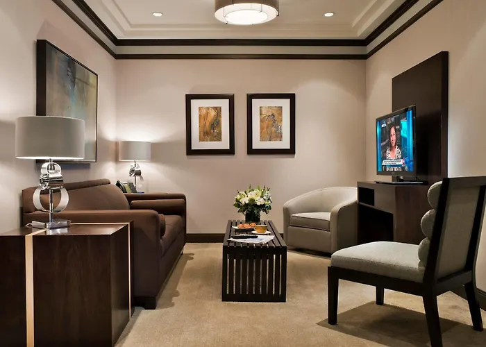 The Pearl Hotel
