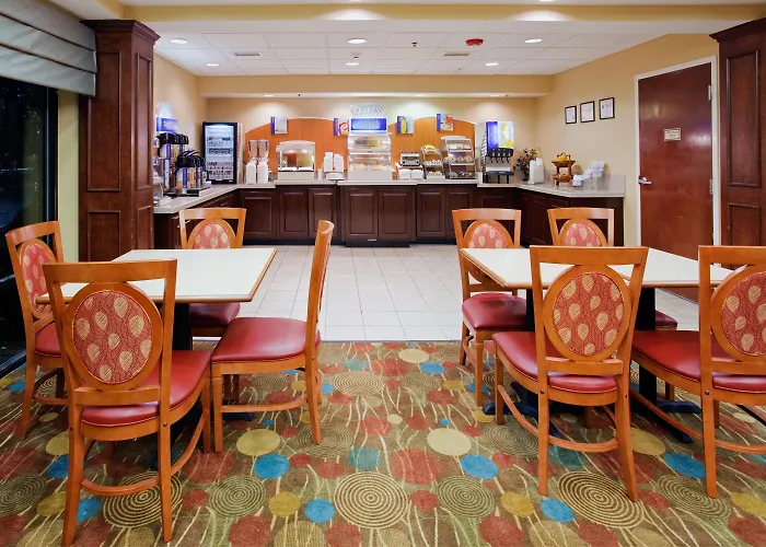 Holiday Inn Express Raleigh-Durham Airport By Ihg