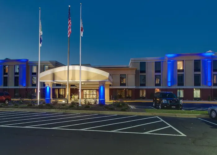 Holiday Inn Express & Suites Midlothian Turnpike By Ihg