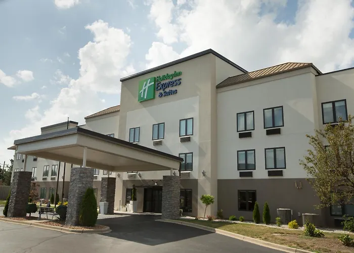 Holiday Inn Express Hotel & Suites Madison By Ihg