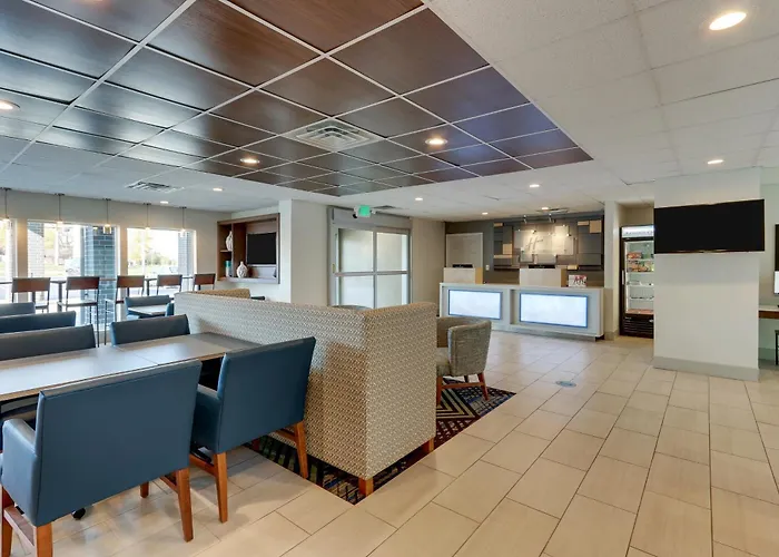 Holiday Inn Express - Cincinnati North - Monroe By Ihg