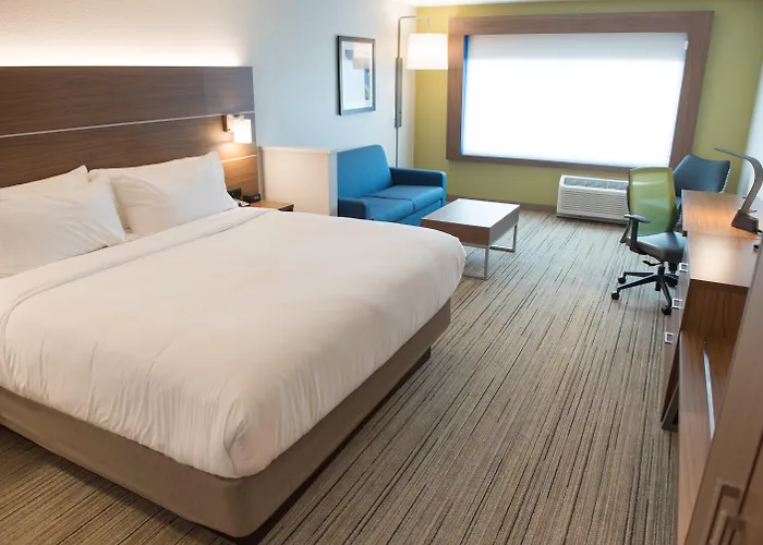 Holiday Inn Express Hotel & Suites East Lansing By Ihg