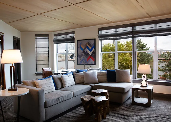 Kimpton Riverplace Hotel By Ihg