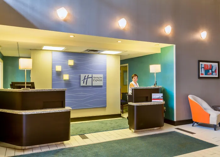 Holiday Inn Express & Suites Burlington - Mount Holly By Ihg