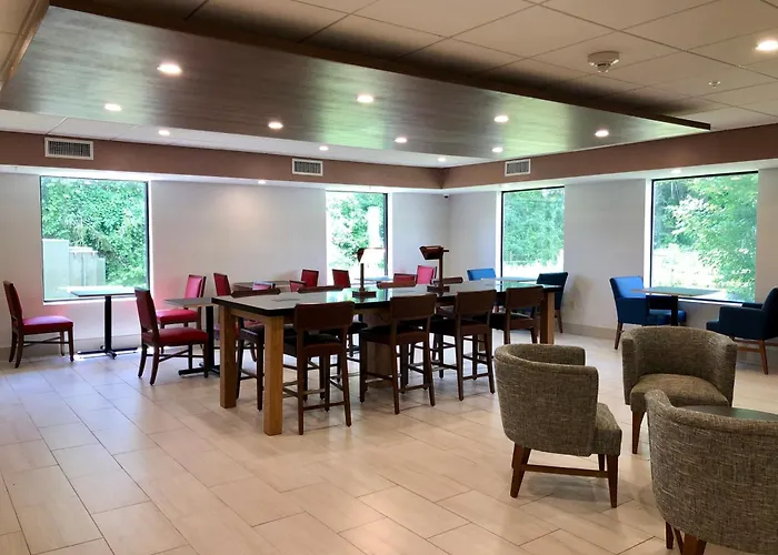 Holiday Inn Express Great Barrington By Ihg