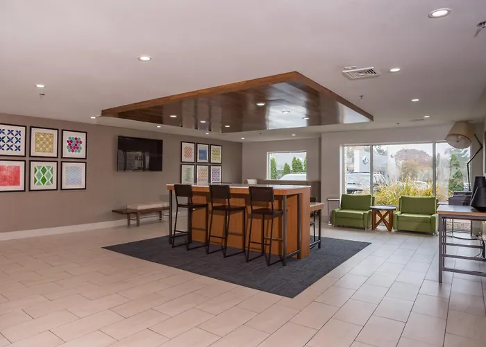 Holiday Inn Express Branford-New Haven By Ihg