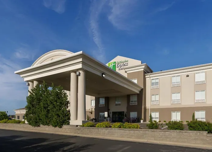 Holiday Inn Express Lawrence By Ihg